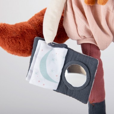 Grand lapin d'activités Après la pluie - Moulin Roty