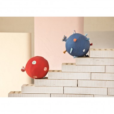 Balle d'activité Paulette la poulette avec hochet à l'intérieur - Lilliputiens