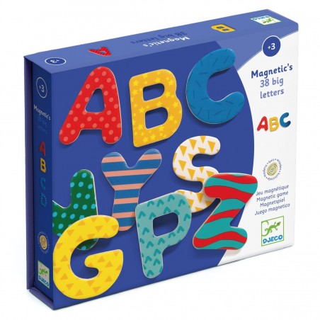 38 lettres en bois - tableau et magnets - Djeco