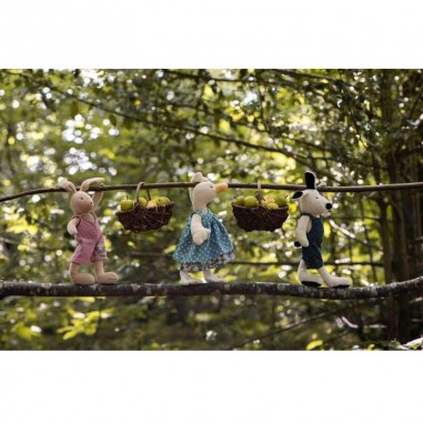 Petite peluche Julius le Chien Les Tout-Petits - La Grande Famille - Moulin Roty