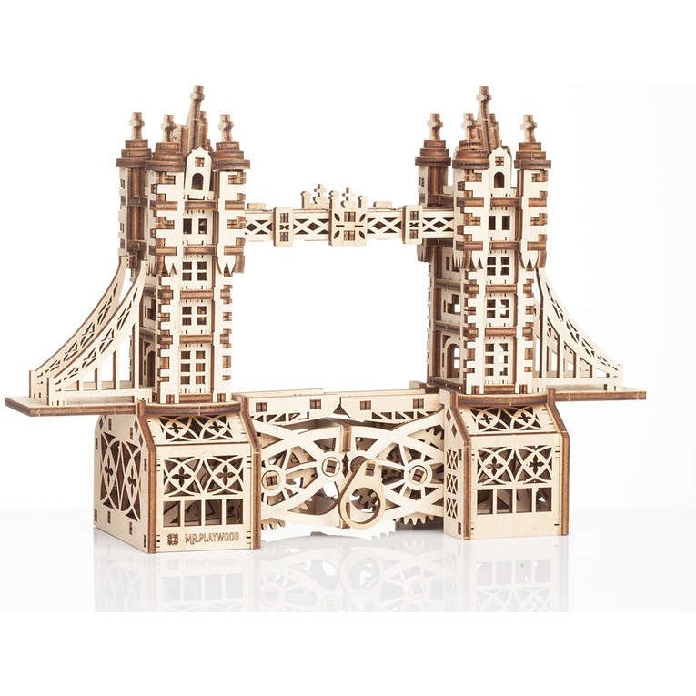 Mr Playwood Tower Bridge petite maquette 3D mobile en bois