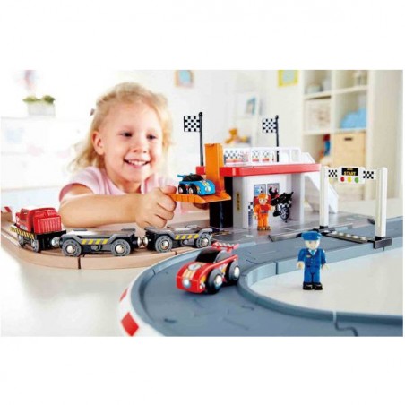 Circuit de course - circuit de train Hape - Hape Toys