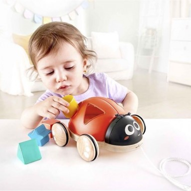 Coccinnelle à tirer trieuse de formes - Hape - Hape Toys