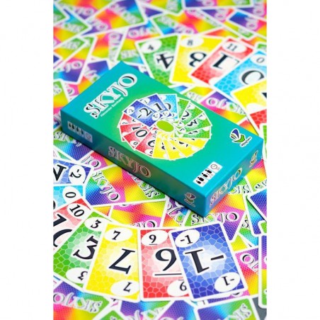Jeu de société Skyjo Dès 8 ans - Magilano