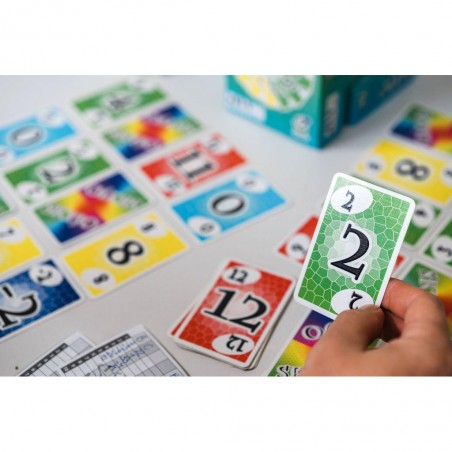 Jeu de société Skyjo Dès 8 ans - Magilano