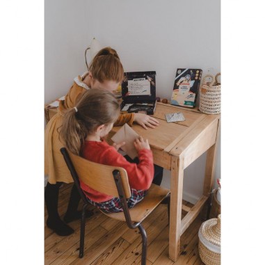 L'Enquête par Courrier - L'Espace - Éditions - Jeux de société - En Cavale