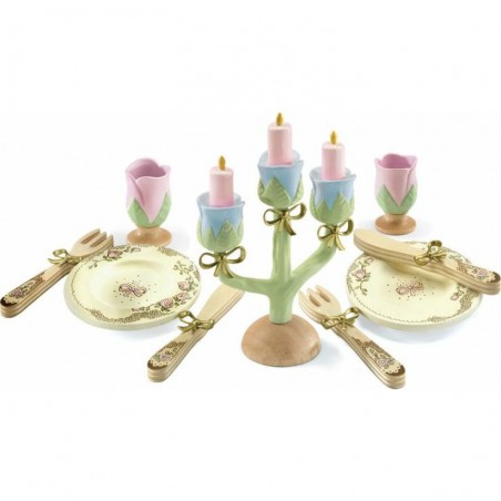 Dinette en bois Princesse. - Djeco