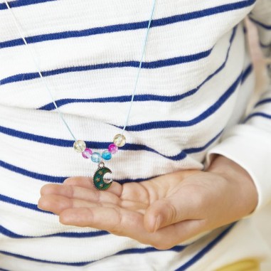 4 bijoux d'humeur à créer - Les Ateliers Bijoux - Janod