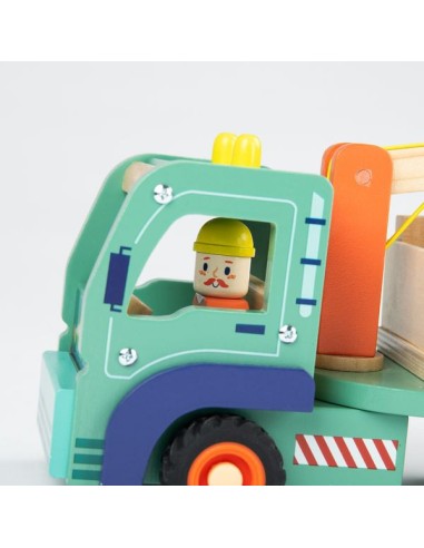 Camion forestier Avenue du Moulin - Moulin Roty