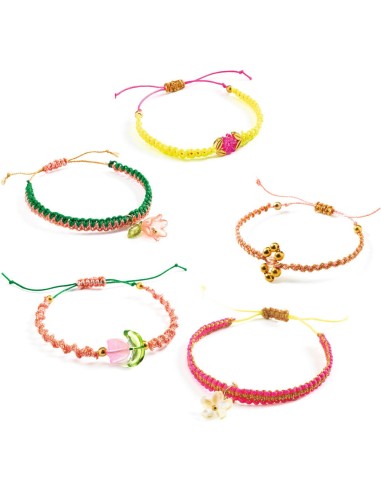 Bracelets macramé roses - Perles et Bijoux - Techniques - Djeco